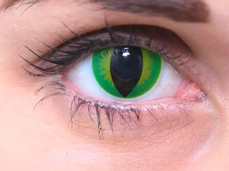 ColourVUE Crazy Green Dragon eye (2 stk) , Abdeckung, 3 Monatskontaktlinsen - ohne Dioptrie