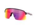 Oakley Sutro Lite Sonnenbrille OO 9463 B7