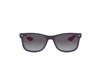 Ray-Ban Junior New Wayfarer Sonnenbrille RJ 9052S 7021/8G